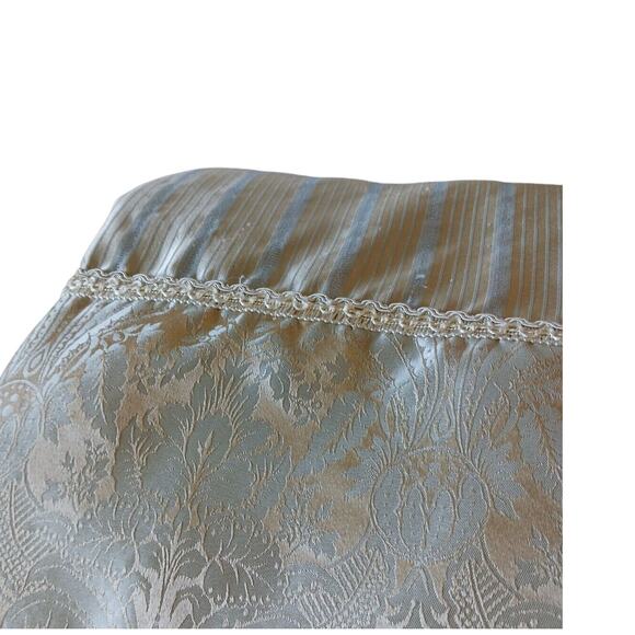 Satin Throw 55 x 47 Baroque LT BLUE Silky Bed Sofa Chair Home Baby Blanket Vntg - Picture 2 of 14